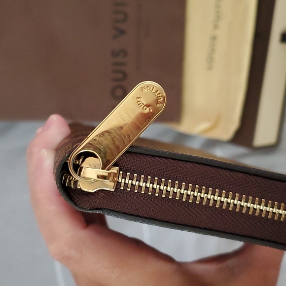 🎀 SOLD 🎀 Louis Vuitton Damier Ebene Zippy Compact Wallet - Picture 9 of 13